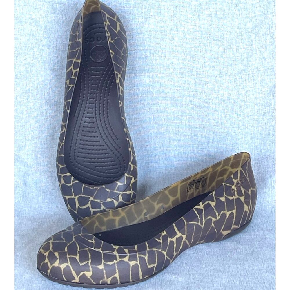 Crocs Brown Giraffe Animal Print Ballet Flats Size 10 Comfort Shoes